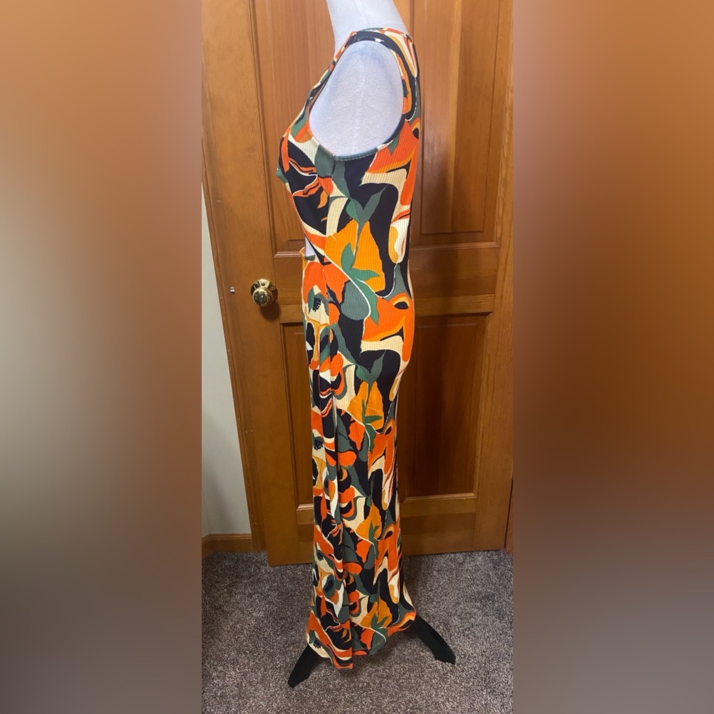 Lezat Colorful Ribbed Abstract Print Maxi Dress - Picture 4 of 5